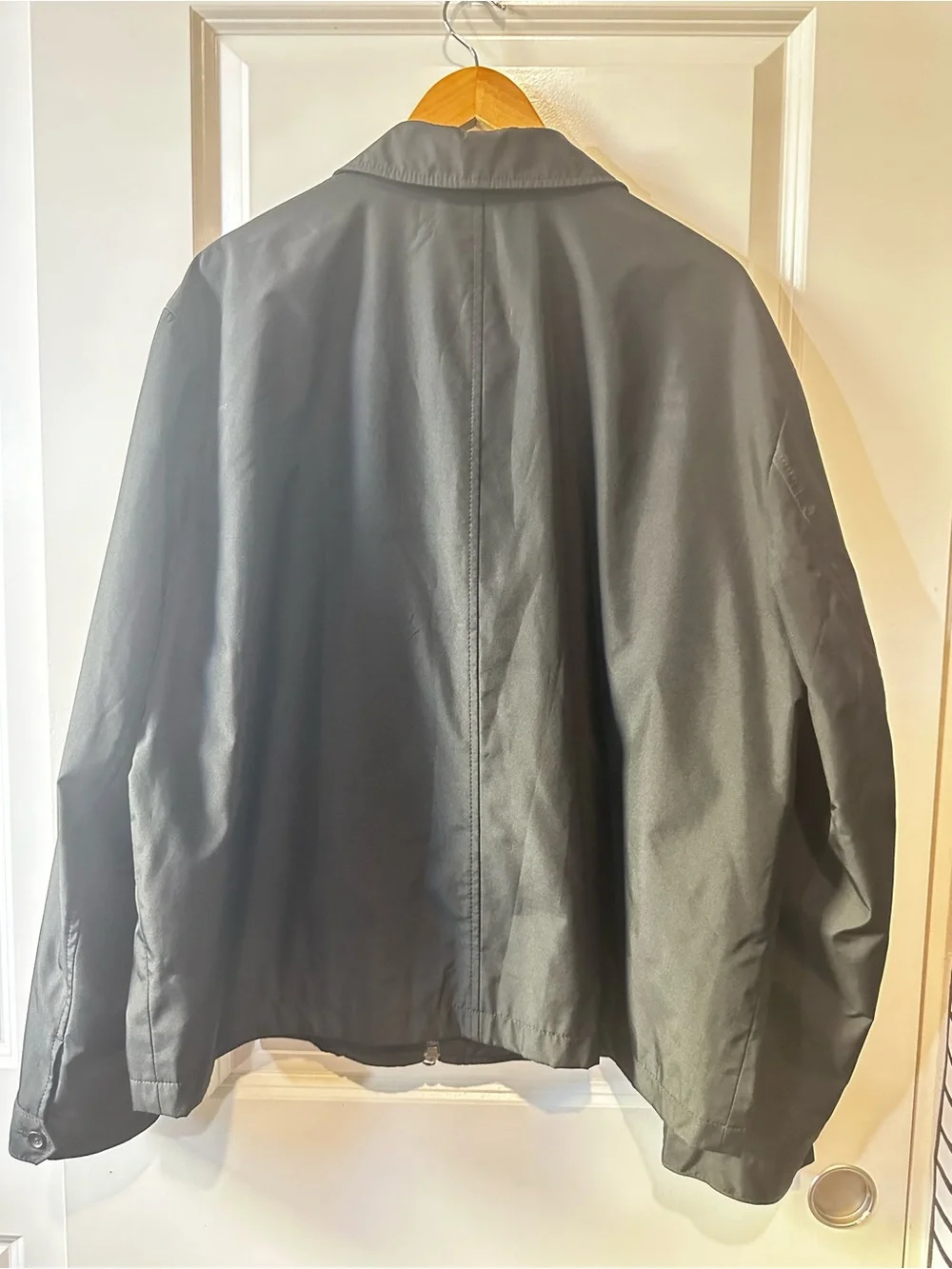 Banana Republic Men's Black Lightweight Zip-Front Jacket
